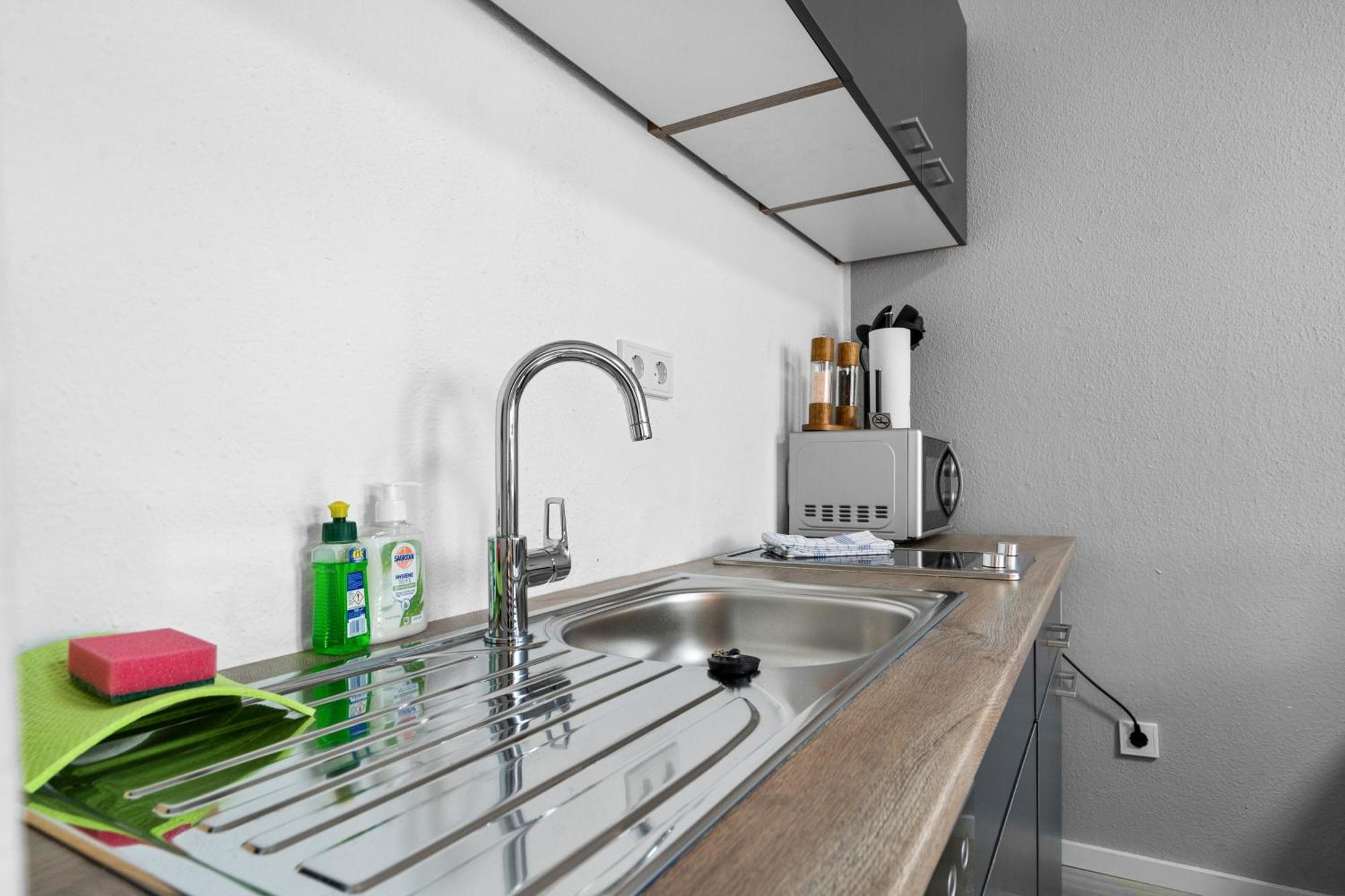 Messe, Monteure, Budget - Einfache Komfortable 2 Personen Wohnung Duisburg Zewnętrze zdjęcie